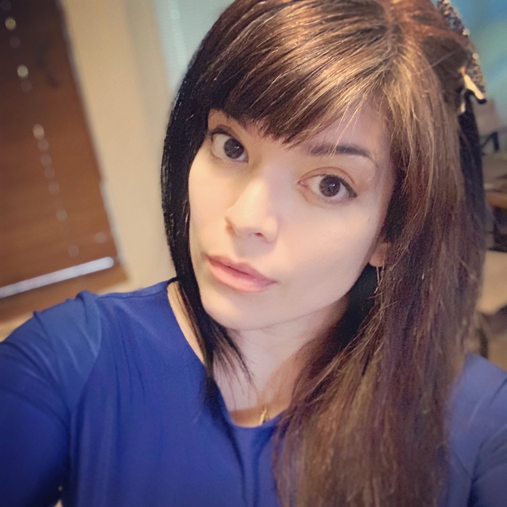 Meet your Posher, Felicia